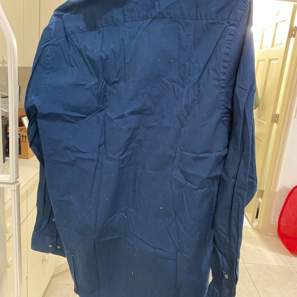 Express button down - Picture 2 of 3